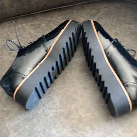 Patent Leather Chunky Heel Loafers 7 - Picture 6 of 8